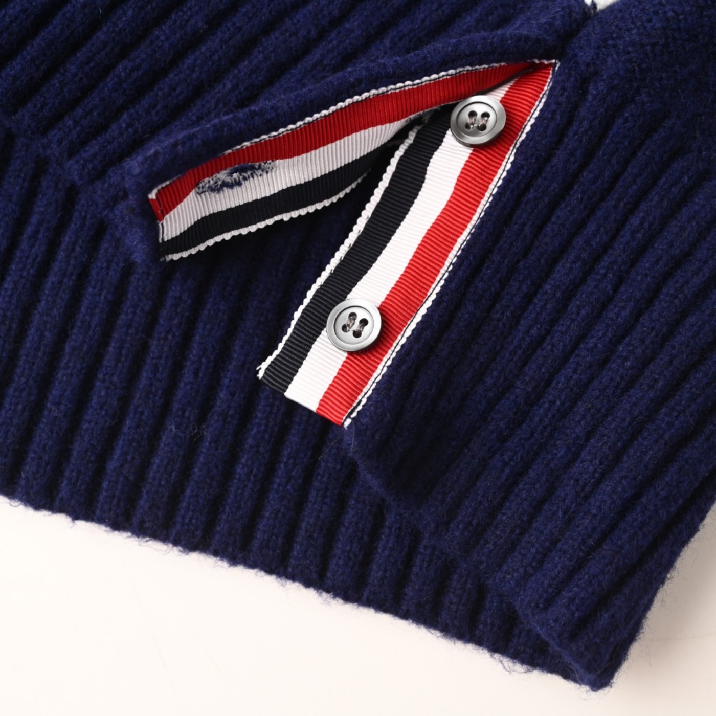 f3e3aba86c27660837135dca82555883_1758612614_0716.jpg