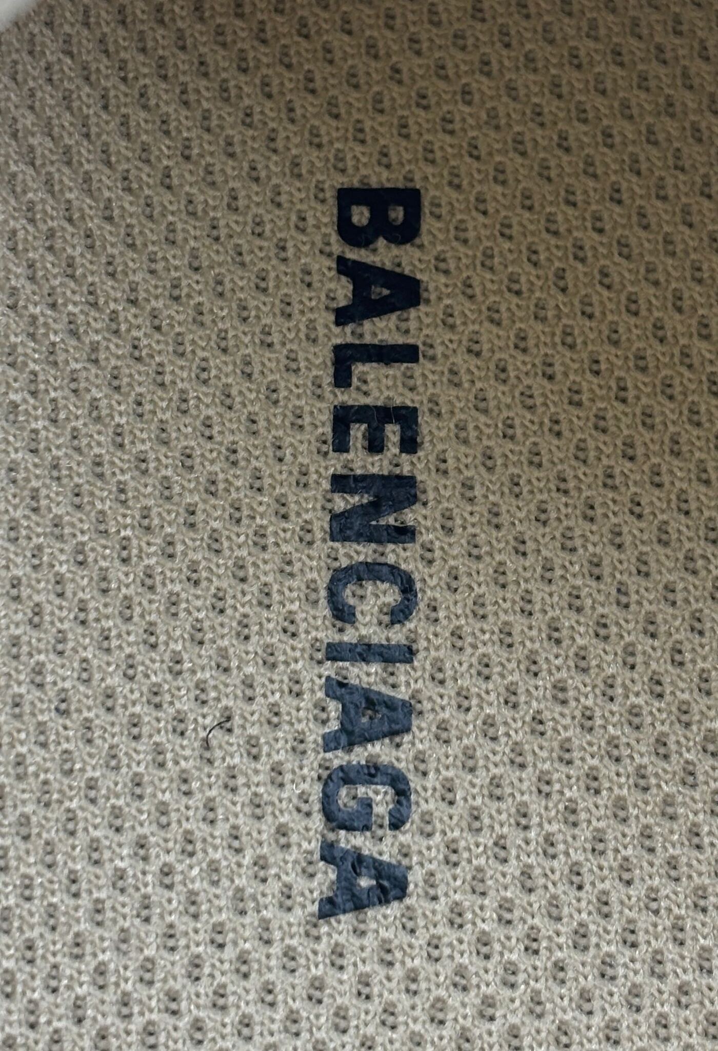 d4be0bc4a21003508512a8cd5dc321f0_1763112620_1019.jpg